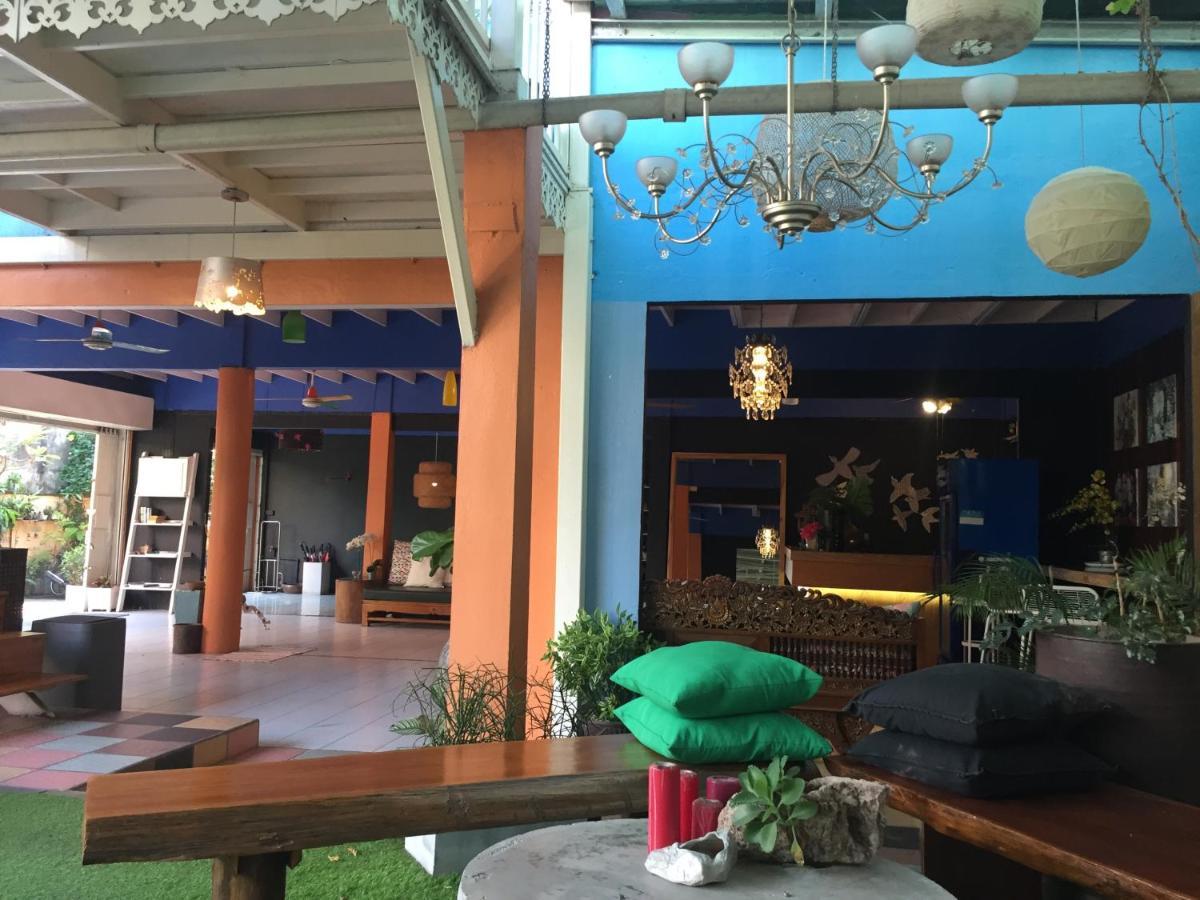 Hotel Issara House Bangkok Exterior foto